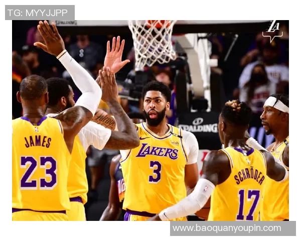 戴维斯单场狂砍43分助力湖人力克雄鹿展现超强实力